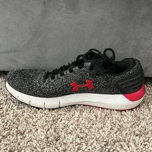 Under armor shoes size 8 mens